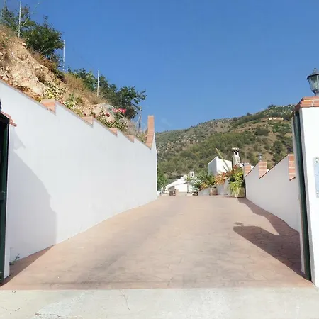 Cortijo Luque Holiday home *